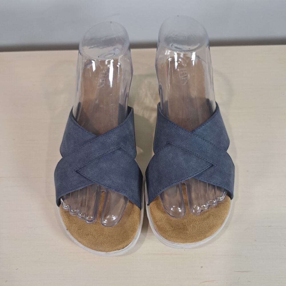 Chaps Women's Olessia Blue Faux Suede Wedge Sandals Slip-On Size 9 - Picture 3 of 8